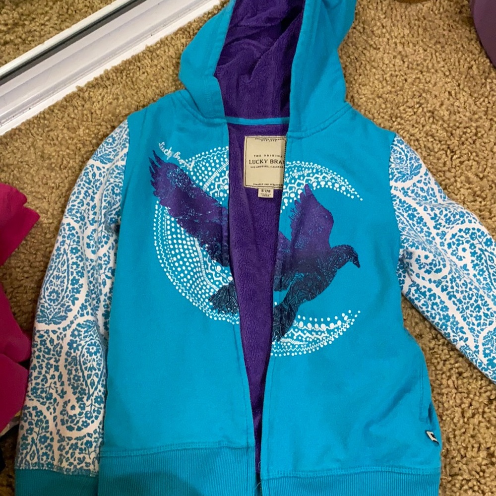 Lucky brand jacket hoodie, sz 7/8.  Warm.  Nice!